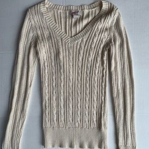 Off-white knit sweater, only worn a few times